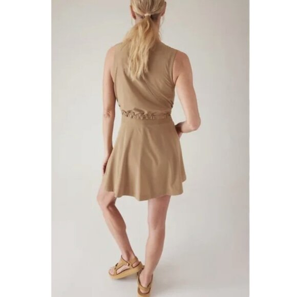 Athleta Venture Out Dress in Big Sur Brown Tenniscore Preppy Women's 6 - Picture 2 of 5